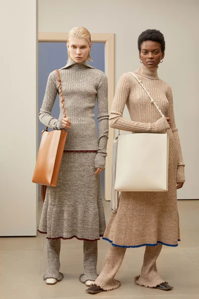 Look 17